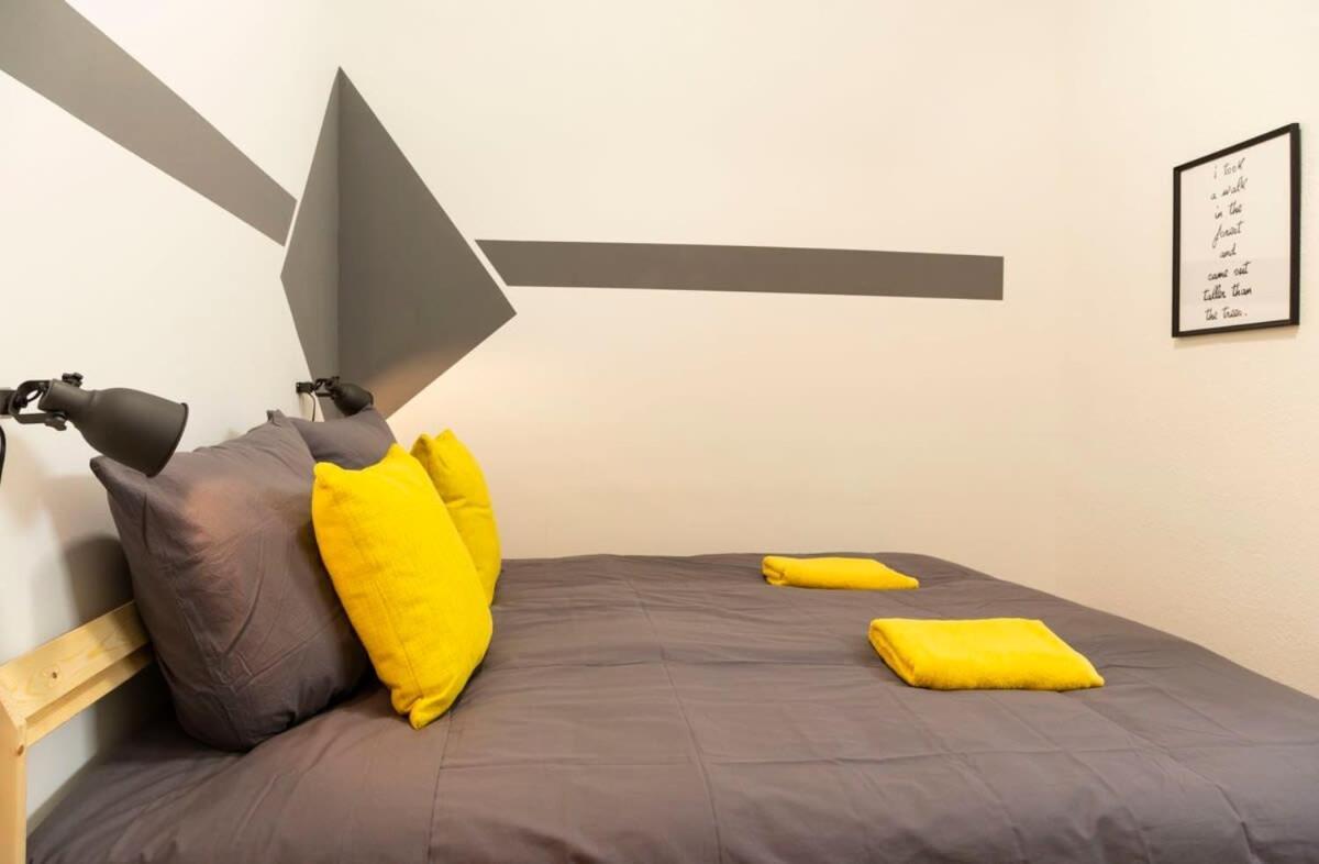 Modern 2 Bedroom Apartment In Berlin Schoeneberg Dış mekan fotoğraf