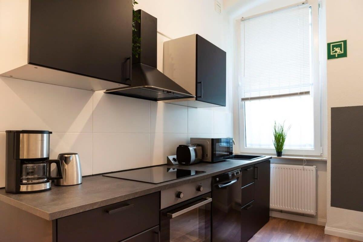 Modern 2 Bedroom Apartment In Berlin Schoeneberg Dış mekan fotoğraf
